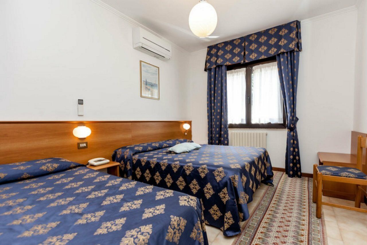 Hotel Merloni Grandola ed Uniti Extérieur photo